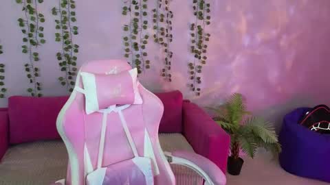 Amyy online show from 05/24/26, 01:21