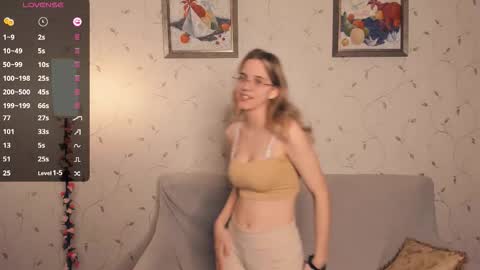 Melisa online show from 12/21/25, 08:38