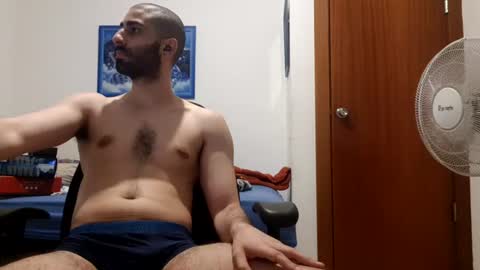 Snapshot of cuteguy52 chatting on 07/15/26, 10:59 cuteguy52 online show from 07/15/26, 10:59