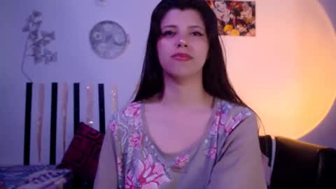 Snapshot of cutehaome chatting on 01/05/26, 11:52 haome online show from 01/05/26, 11:52