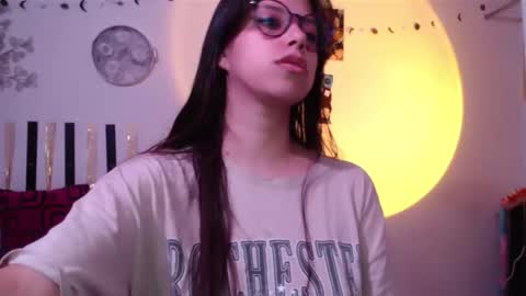 Snapshot of cutehaome chatting on 02/15/26, 06:15 haome online show from 02/15/26, 06:15