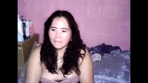 cutehornymom online show from 10/05/25, 12:14