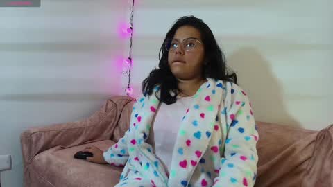 tell me jess   online show from 01/31/25, 05:51