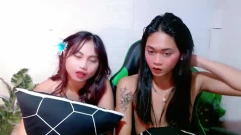 Snapshot of cuteleemoreno chatting on 05/19/26, 06:20 cuteleemoreno online show from 05/19/26, 06:20