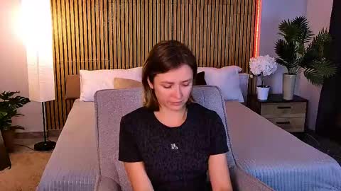 cutemirage online show from 06/05/26, 02:56