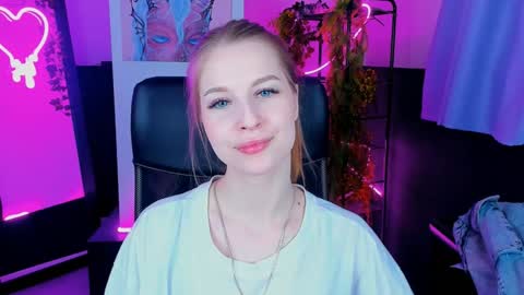 Rina online show from 12/06/24, 11:44