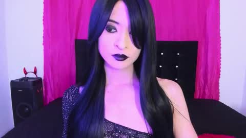 Snapshot of cutenaked_8 chatting on 01/08/26, 12:24 Natalie online show from 01/08/26, 12:24