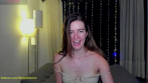 Snapshot of cutenataly chatting on 09/10/25, 12:43 Nataly online show from 09/10/25, 12:43