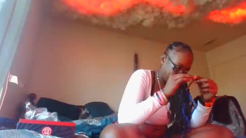 mary mack online show from 02/17/25, 02:15