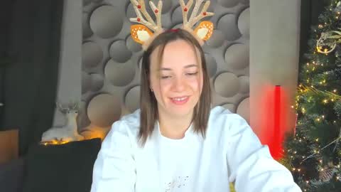 Snapshot of cutesmile_sharon chatting on 12/27/24, 02:25 cutesmile sharon online show from 12/27/24, 02:25