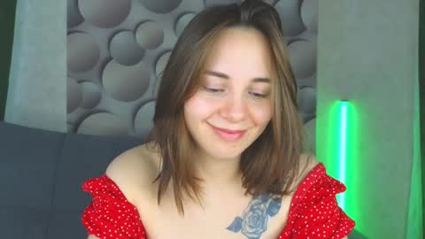 Snapshot of cutesmile_sharon chatting on 01/31/25, 05:30 cutesmile sharon online show from 01/31/25, 05:30