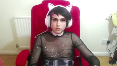 cutest_princess online show from 10/09/25, 09:57