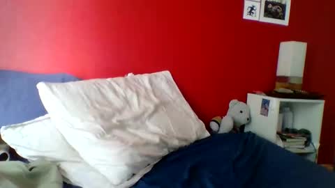 Snapshot of cutetransftm chatting on 04/14/26, 12:05 JamieBoy online show from 04/14/26, 12:05