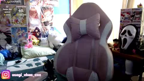 Usagi online show from 09/12/25, 03:56