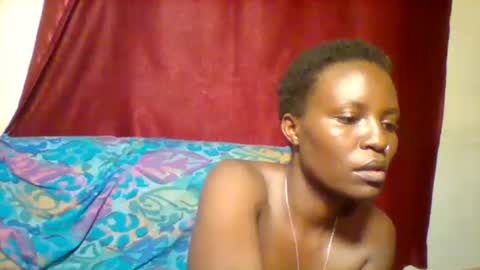 Snapshot of cutey_lunar chatting on 01/25/25, 06:24 cutey_lunar online show from 01/25/25, 06:24