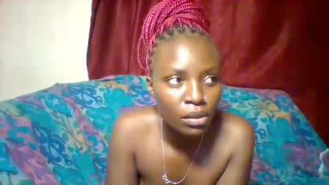 Snapshot of cutey_lunar chatting on 02/02/25, 04:54 cutey_lunar online show from 02/02/25, 04:54