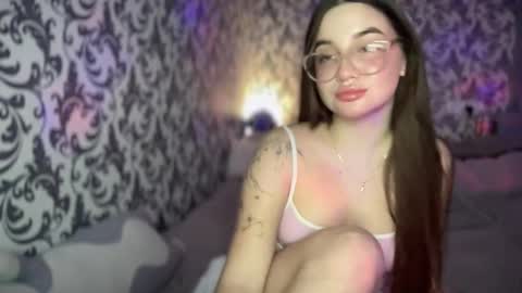 Snapshot of cuteyaji chatting on 11/08/25, 07:34 CuteAnn online show from 11/08/25, 07:34