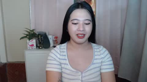 cutie_asianwoman online show from 01/28/25, 03:46