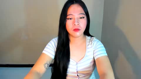 cutie_asianwoman online show from 02/17/25, 10:14