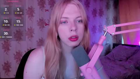 Snapshot of cutie_bambi_ chatting on 06/20/26, 12:08 Bambi online show from 06/20/26, 12:08