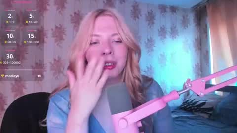 Snapshot of cutie_bambi_ chatting on 07/15/26, 12:21 Bambi online show from 07/15/26, 12:21