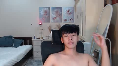 Neil Taylor online show from 11/12/25, 06:52