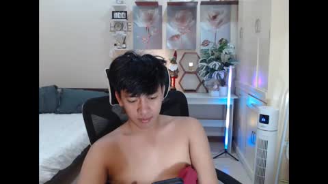 Neil Taylor online show from 11/18/25, 06:56