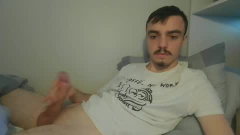 Snapshot of cutie_garlix chatting on 07/03/26, 03:40 cutie garlix online show from 07/03/26, 03:40