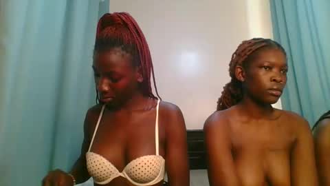 Snapshot of cutie_liqy chatting on 03/18/26, 09:12 Liqy online show from 03/18/26, 09:12