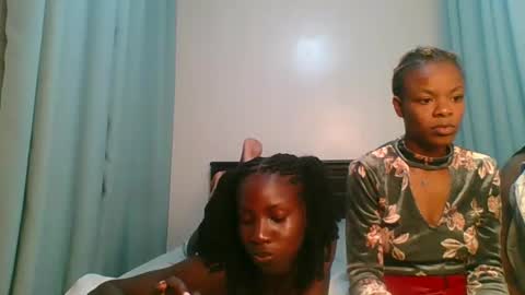 Snapshot of cutie_liqy chatting on 03/29/26, 11:49 Liqy online show from 03/29/26, 11:49