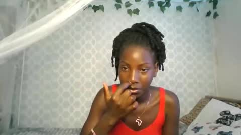 Snapshot of cutie_liqy chatting on 04/29/26, 06:47 Liqy online show from 04/29/26, 06:47
