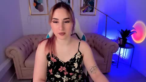  Your Louise  follow me  online show from 12/14/24, 12:22