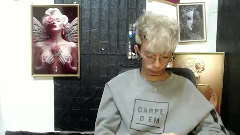 cutie_mico online show from 03/04/25, 09:51