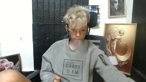 cutie_mico online show from 03/05/25, 08:32