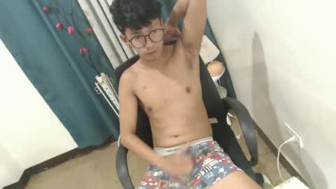 Snapshot of cutie_mico chatting on 06/27/26, 06:40 cutie_mico online show from 06/27/26, 06:40