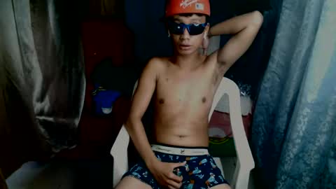 Snapshot of cutie_mico chatting on 07/25/26, 07:17 cutie_mico online show from 07/25/26, 07:17