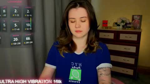 Snapshot of cutie_mili chatting on 05/16/26, 08:55 mili online show from 05/16/26, 08:55
