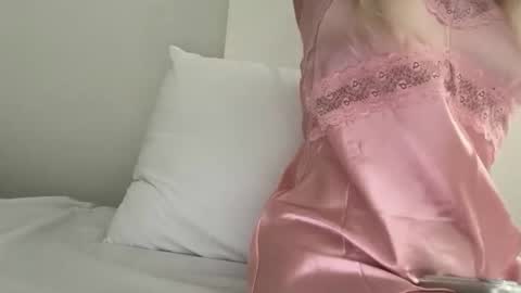 Snapshot of cutie_n111 chatting on 04/09/26, 02:11 Call me cutie online show from 04/09/26, 02:11