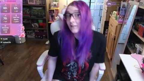 Snapshot of cutie_velvette chatting on 03/27/26, 04:07 Cutie Velvette online show from 03/27/26, 04:07