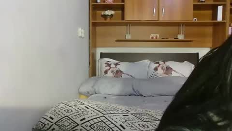 Ami online show from 12/18/25, 02:50