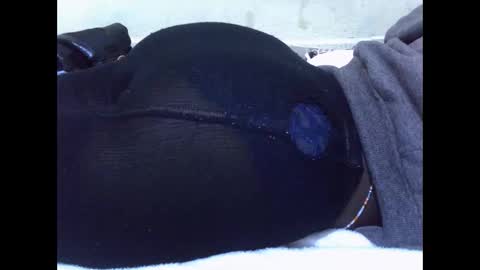 Snapshot of cutiehanish4 chatting on 04/14/26, 01:11 cutiehanish4 online show from 04/14/26, 01:11