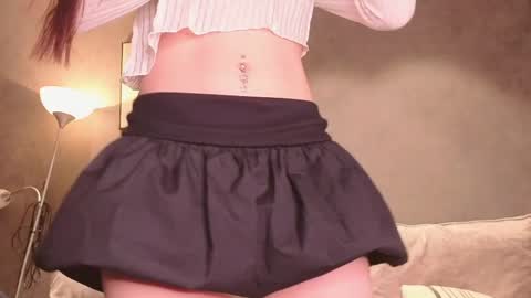 Snapshot of cutieleyla chatting on 05/06/26, 09:42 cutieleyla online show from 05/06/26, 09:42