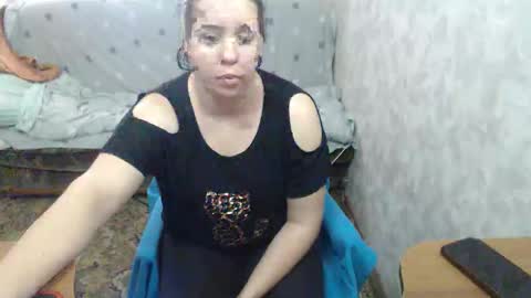 Snapshot of cutiemarine chatting on 05/09/26, 12:21 cutiemarine online show from 05/09/26, 12:21