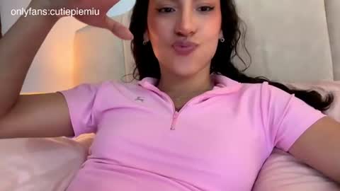 cutiepiemiu -  online show from 07/18/26, 02:16