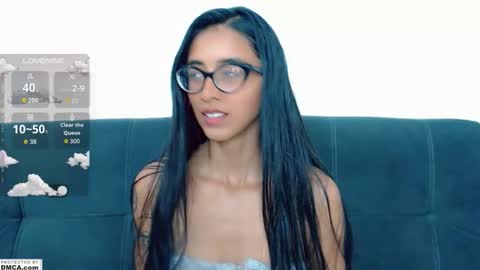 Snapshot of cutte_kitty_ chatting on 10/07/25, 10:56 miss ari online show from 10/07/25, 10:56