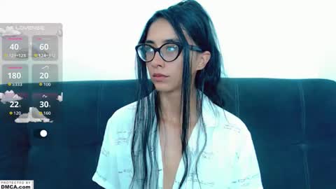 Snapshot of cutte_kitty_ chatting on 10/27/25, 09:46 miss ari online show from 10/27/25, 09:46