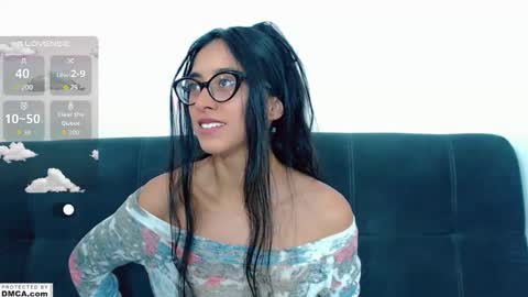 Snapshot of cutte_kitty_ chatting on 10/28/25, 10:08 miss ari online show from 10/28/25, 10:08