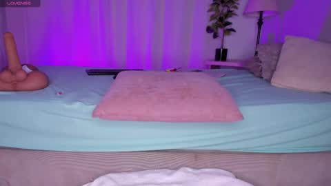 Stacy online show from 02/20/25, 03:23