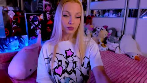 Nora online show from 02/03/25, 09:29