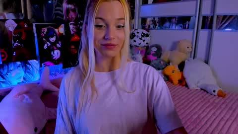 Snapshot of cuttie_ponyy chatting on 01/31/26, 09:35 Nora online show from 01/31/26, 09:35